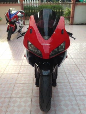 ขาย.CBR600.ปี2004สรรพสารมิตรแท้ รถเครื่องสดมากครับ พร้อมใช้งาน.ครับ