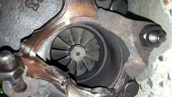 ขายเทอร์โบ nissan z18 เดิมญี่ปุ่น 6,500 แกนแน่นไม่รุน