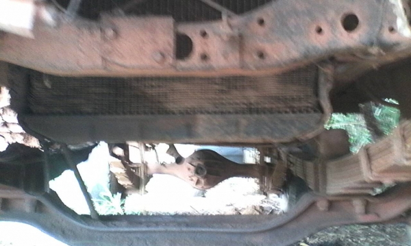 ขาย ISUZU  เอลฟ์ ไม่มีเครื่องไม่มีเกียร์  ช่วงล่างเพลาลอย ขายตามสภาพ