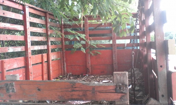 ขาย ISUZU  เอลฟ์ ไม่มีเครื่องไม่มีเกียร์  ช่วงล่างเพลาลอย ขายตามสภาพ