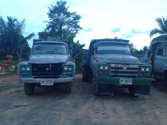 ขายรถดั๊มหน้ายาว 2 คัน ISUZU FUSO 6bd1 160แรงม้า