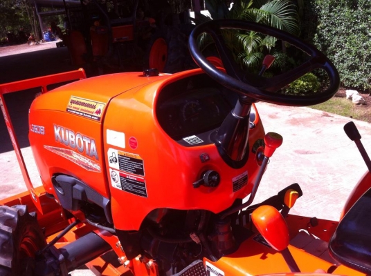 ขายรถไถ Kubota L3608(4WD) พร้อมใบมีดและผานบุกเบิกช้างDP224F รถไร่ สวยๆ พร้อมใช้งาน
