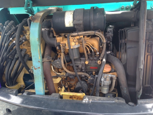 ขายด่วน !!! รถแม็คโค KOMATSU PC30-7 รถนอก สภาพสวย ทำสี มีเอกสาร พร้อมใช้งาน (เจ้าของขายเอง)