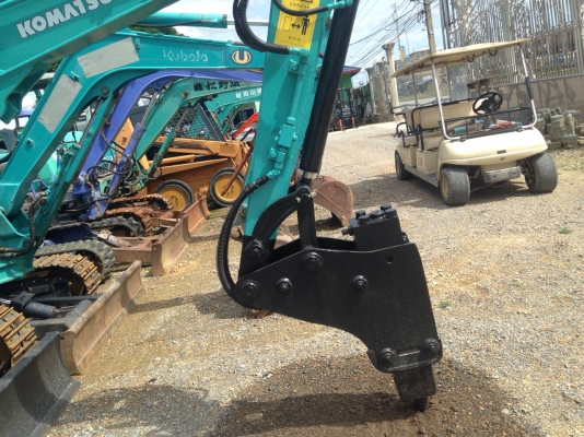 ขายด่วน !!! รถแม็คโค KOMATSU PC30-7 รถนอก สภาพสวย ทำสี มีเอกสาร พร้อมใช้งาน (เจ้าของขายเอง)