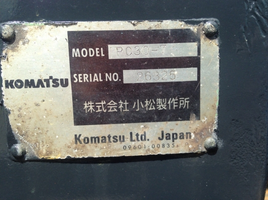 ขายด่วน !!! รถแม็คโค KOMATSU PC30-7 รถนอก สภาพสวย ทำสี มีเอกสาร พร้อมใช้งาน (เจ้าของขายเอง)