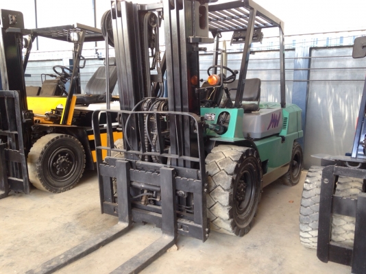 ขายด่วน !!!! รถฟอร์คลิฟต์ MITSUBICHI FD40 รถนอก ยางตัน ทำสี สภาพสวย พร้อมใช้งาน (เจ้าของขายเอง) ขายด่วน !!!! รถฟอร์คลิฟต์ MITSUBICHI FD40 รถนอก ยางตัน ทำสี สภาพสวย พร้อมใช้งาน (เจ้าของขายเอง)ขายด่วน !!!! รถฟอร์คลิฟต์ MITSUBICHI FD40 รถนอก ยางตัน ทำสี สภาพ