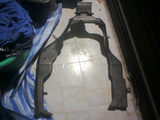 ท่อลมแอร์กลางล่างTerrano I