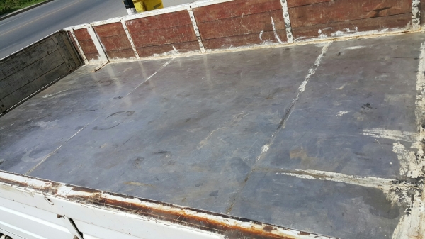 ขายรถสี่ล้อใหญ่