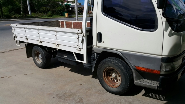 ขายรถสี่ล้อใหญ่