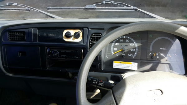 ขายรถสี่ล้อใหญ่