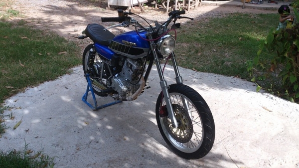 ็HONDA WING LF200cc. สภาพตามรูปเอี่ยมๆสวย ทะเบียนโอน