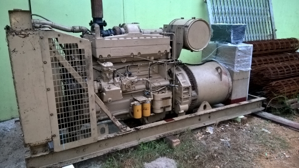 ขายเครื่องปั่นไฟ commins bigcam  275 KVA