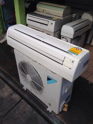**** ขายแอร์ DAIKIN 18000 BTU สภาพสวย ****