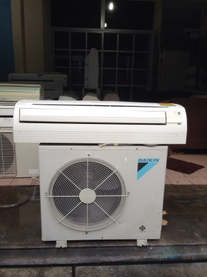 **** ขายแอร์ DAIKIN 18000 BTU สภาพสวย ****