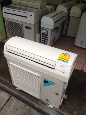 **** ขายแอร์ DAIKIN 9000 BTU สภาพสวย ****