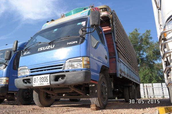 ขาย6ล้อคอกสูงยาว 5.5เมตร  ISUZU NQR 120 แรงม้า