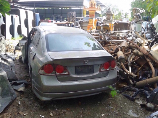 รื้อขายอะไหลทั้งคันซีวิค 06-11 ทะเบียนเเจ้งจอด