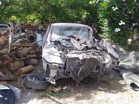 รื้อขายอะไหลทั้งคันซีวิค 06-11 ทะเบียนเเจ้งจอด