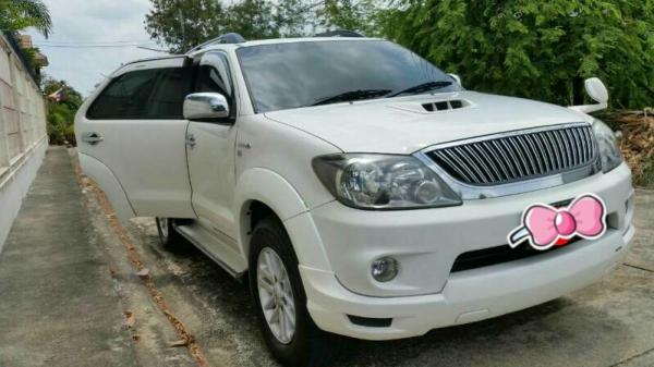 รถ(กันกะสุนนิระภัยรอบคัน) ฟอร์จูนเนอร์ 3.0 ออโต้ ท๊อป&times;ท๊อป ปี08 รุ่นพิเศษ หุ่มเกาะกันกะสุน รอบคัน ทะเบียนเอกสาร พร้อมโอน