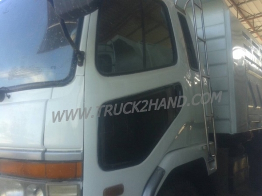 รถบรรทุก 10 ล้อดัมพ์ MITSUBISHI