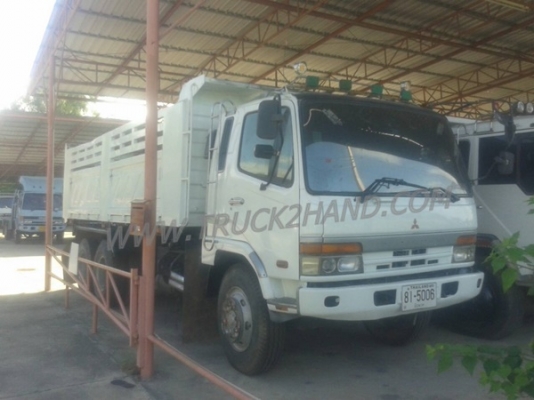 รถบรรทุก 10 ล้อดัมพ์ MITSUBISHI