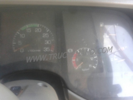 รถบรรทุก 10 ล้อดัมพ์ MITSUBISHI