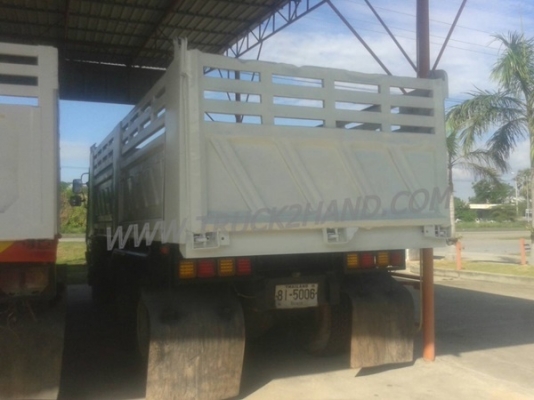 รถบรรทุก 10 ล้อดัมพ์ MITSUBISHI