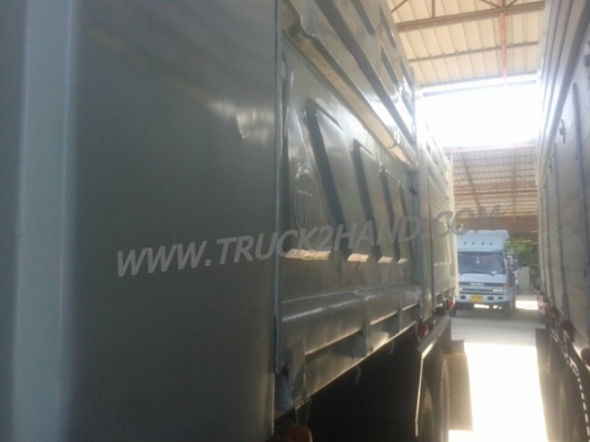 รถบรรทุก 10 ล้อดัมพ์ MITSUBISHI