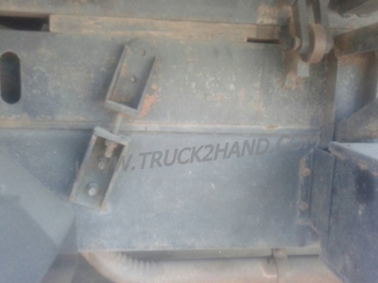 รถบรรทุก 10 ล้อดัมพ์ MITSUBISHI