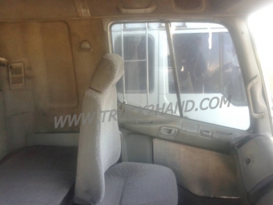 รถบรรทุก 10 ล้อดัมพ์ MITSUBISHI