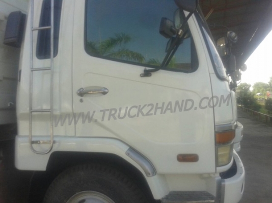 รถบรรทุก 10 ล้อดัมพ์ MITSUBISHI