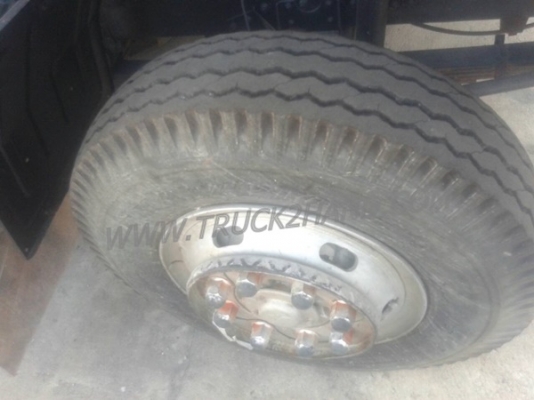 รถบรรทุก 10 ล้อดัมพ์ MITSUBISHI