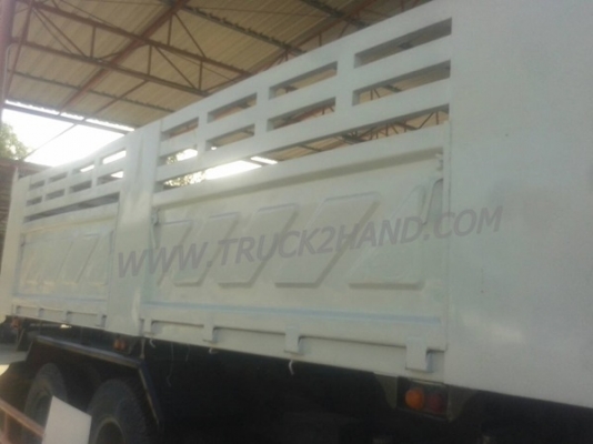 รถบรรทุก 10 ล้อดัมพ์ MITSUBISHI