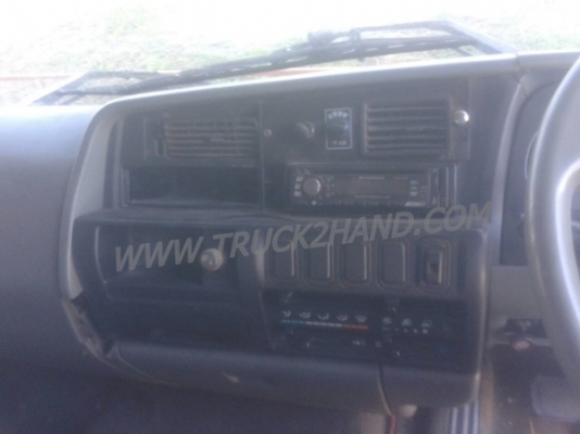 รถบรรทุก 10 ล้อดัมพ์ MITSUBISHI