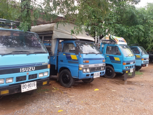 ขาย 6 ล้อ ISUZU NKR 110 แรง รถห้างแท้((ดาวน์ 108000บาท ออกรถได้เลย อนุมัติเร็ว 2ช.ม) เครื่องแห้ง แน่นๆ (4BE1 ฝาดำ) ช่วงล่างแน่น เบรคหัวทิ่ม แซสซีเยี่ยมๆ สวยจัดสวยเดิมๆทั้งเส้น พื้นกระบะปูเหล็กหนาๆแข็งแรง คอกเหล็กสูง