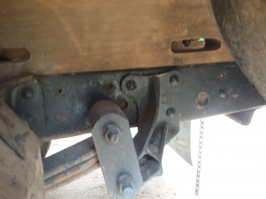 ขาย 6 ล้อ ISUZU NKR 110 แรง รถห้างแท้((ดาวน์ 108000บาท ออกรถได้เลย อนุมัติเร็ว 2ช.ม) เครื่องแห้ง แน่นๆ (4BE1 ฝาดำ) ช่วงล่างแน่น เบรคหัวทิ่ม แซสซีเยี่ยมๆ สวยจัดสวยเดิมๆทั้งเส้น พื้นกระบะปูเหล็กหนาๆแข็งแรง คอกเหล็กสูง