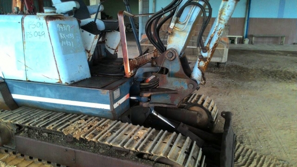 ขายรถขุด KUBOTA KX033 พร้อมหัวกระแทก NPK  เก่านอก ราคา 310,000 อ.แกลง จ.ระยอง  สอบถาม 0818618678  id line=carbonthai