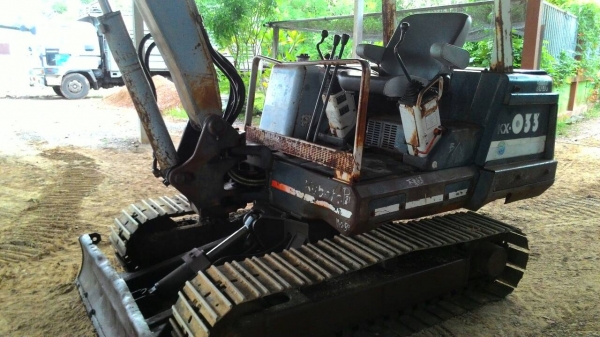 ขายรถขุด KUBOTA KX033 พร้อมหัวกระแทก NPK  เก่านอก ราคา 310,000 อ.แกลง จ.ระยอง  สอบถาม 0818618678  id line=carbonthai