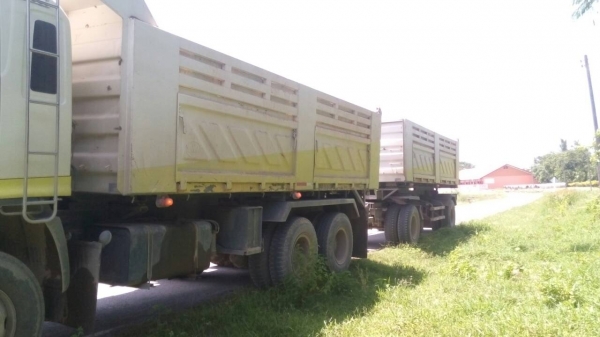 ขายรถบรรทุก 22 ล้อพ่วงแม่ลูกดัมพ์ HINO MEGA FM2P 380 แรงม้าปี 2554 ลูกพ่วงสามมิตร 3 เพลา ราคา 2400000
