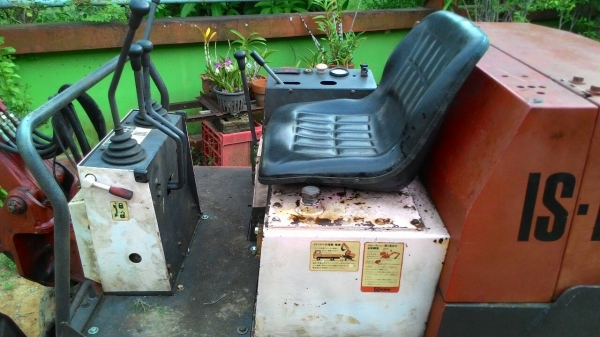 ขายรถขุด IHI 10F  เก่านอก ราคา 100,000 อ.แกลง จ.ระยอง  สอบถาม 0818618678  id line=carbonthai  https://www.facebook.com/pages/Tractors-Rayong/307154532717928?sk=photos_stream&amp;tab=photos_albums