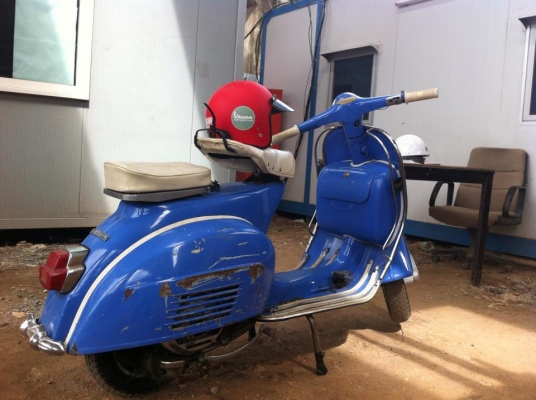 ขาย vespa super 150 italy