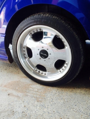 ขอบ18พร้อมยาง235/45/18 ปี14สามเส้น ขอบ18พร้อมยาง235/45/18 ปี14สามเส้น