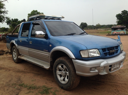 ขาย ดราก้อน 4x4 cab 4 เครื่อง 3.0 รุ่นท้อป รถพร้อมใช้มือเดียว วิ่ง 19x,xxx km