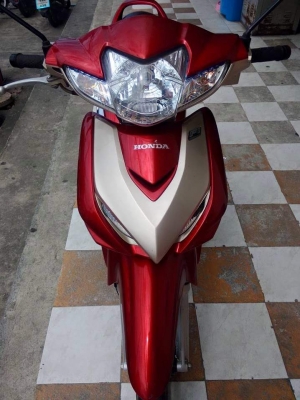Honda Wave 110 i - AT (สตาร์ทมือ) ล้อแม็กซ์ รถสวย สภาพดี ประหยัดน้ำมัน