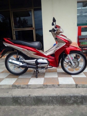 Honda Wave 110 i - AT (สตาร์ทมือ) ล้อแม็กซ์ รถสวย สภาพดี ประหยัดน้ำมัน