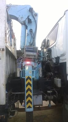 ขายเครนติดรถบรรทุก ZR 363 ขาสลับ 155,000บาท