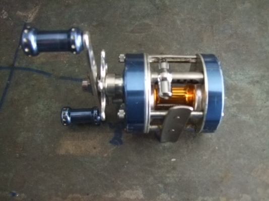 รอกตกปลา วีว่า 30 รอกตกปลา วีว่า 30