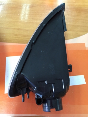 ขายไฟเลี้ยวข้างรถ HONDA รุ่น CIVIC 3 D สีขาวเดิมๆ