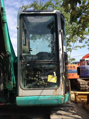 KOBELCO SK 130LR-Mark6 สภาพนางฟ้า KOBELCO SK 130LR-Mark6 สภาพนางฟ้า