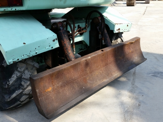 มาใหม่ รถขุดล้อยาง SK100W KOBELCO ไม่เคยใช้งานในไทย สภาพสวย เอวดี เครื่องแน่น เอกสารครบ